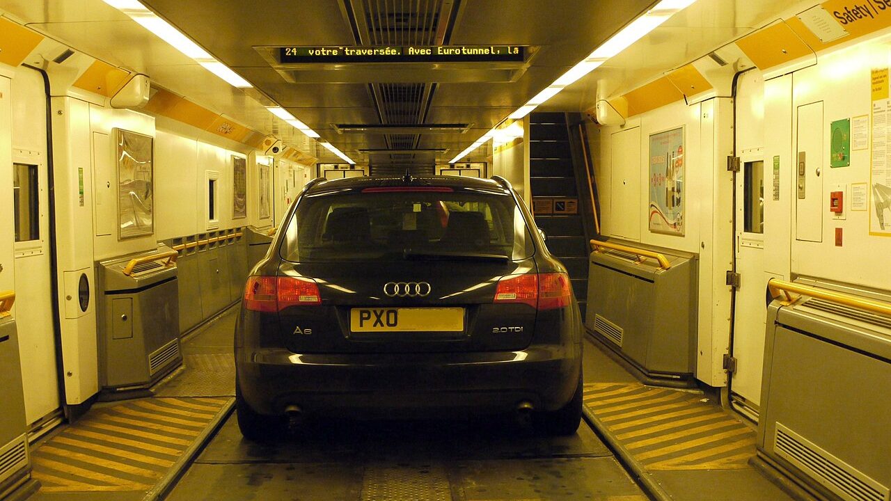 Ferry or tunnel: which Channel crossing is cheaper for a car
