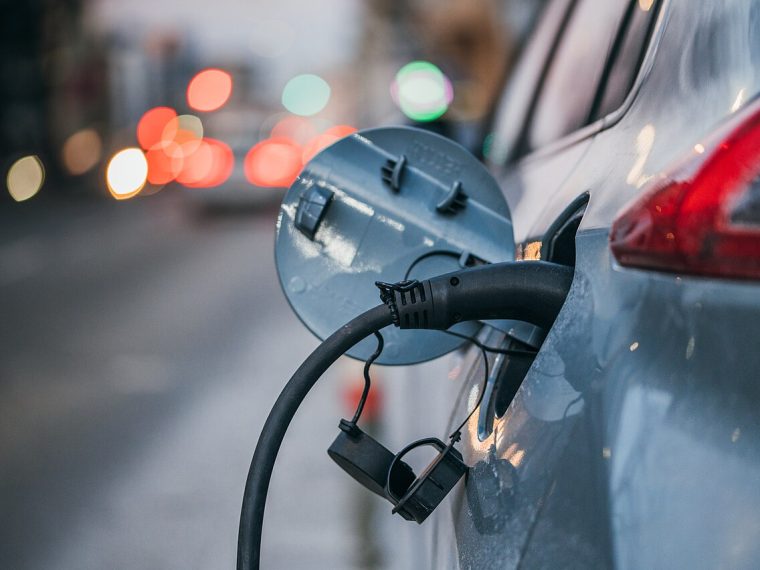 Electric cars on ferries: charging, restrictions and operator rules