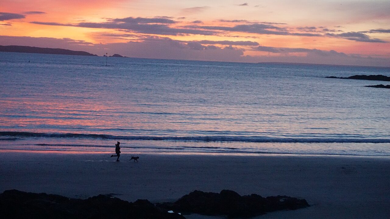 Channel Islands ferries: Jersey and Guernsey from the UK and France